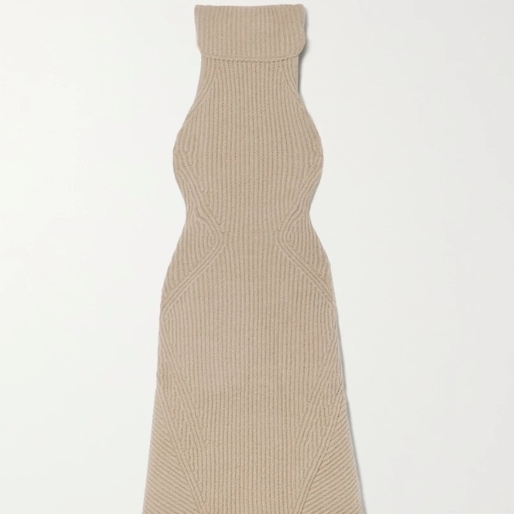 Cult Gaia's 'Akiko' dress - Picture 2 of 7